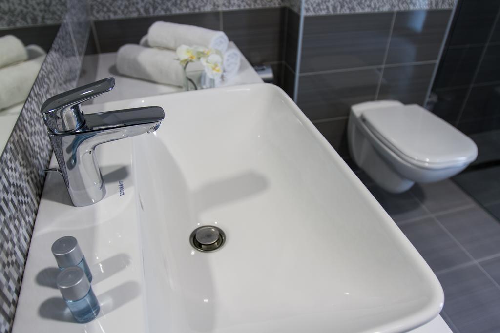 Guest House Frizzante Turčianske Teplice Kamer foto